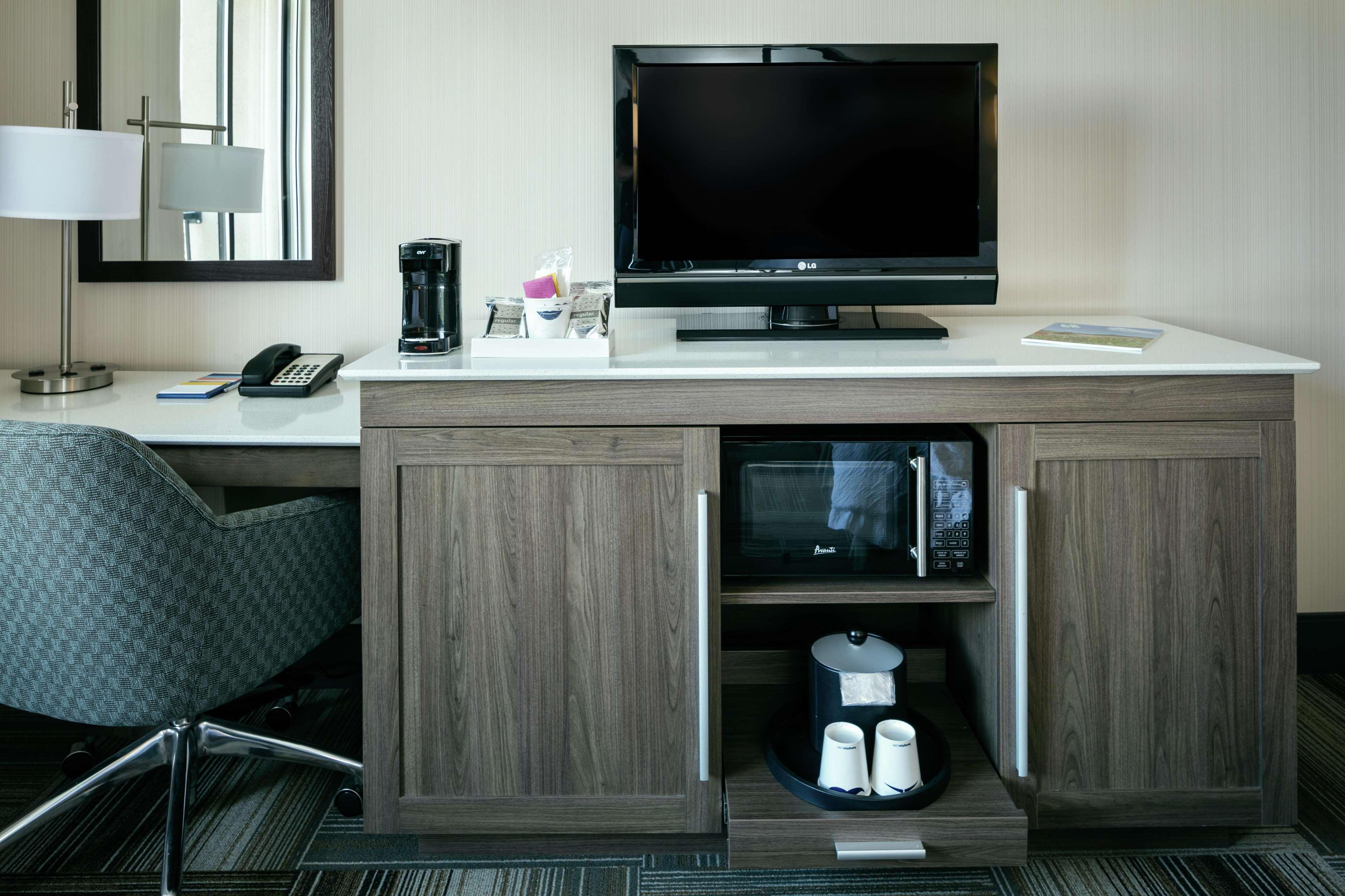 Hampton Inn & Suites Arroyo Grande Bagian luar foto