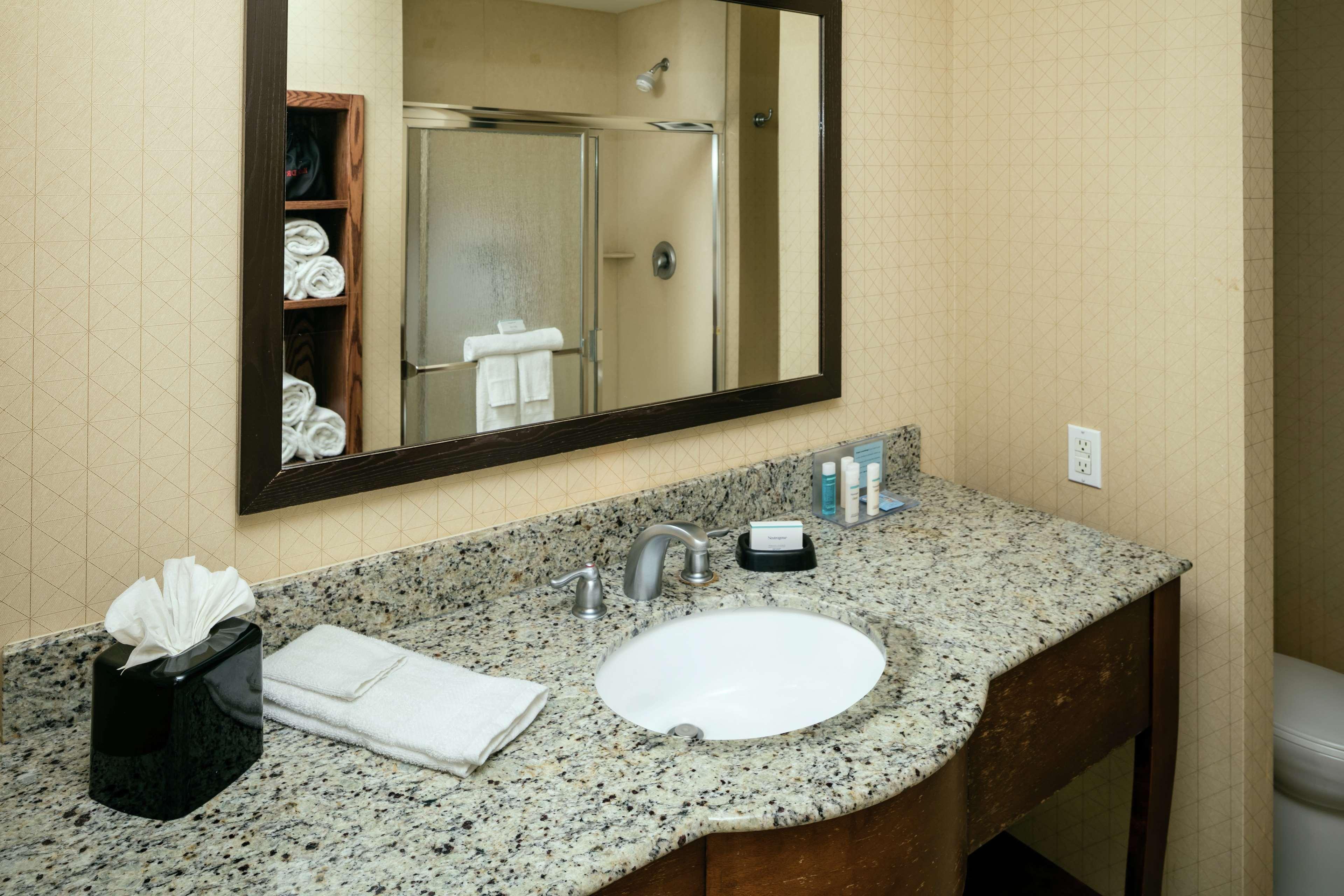 Hampton Inn & Suites Arroyo Grande Bagian luar foto